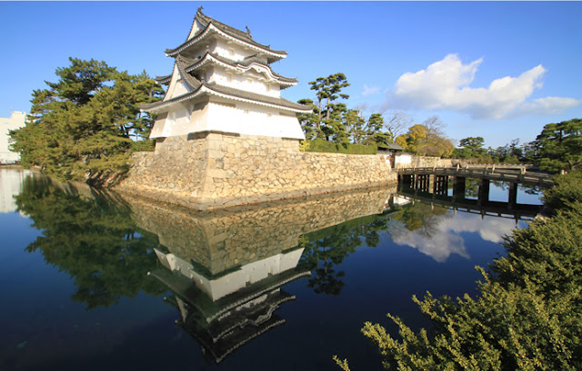 Japonia - zamek Takamatsu.jpg